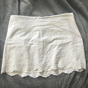 Elegant White Lace Skirt